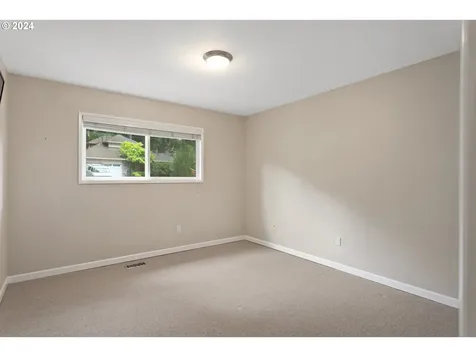 7000 SW Tierra Del Mar Drive Beaverton OR 97007