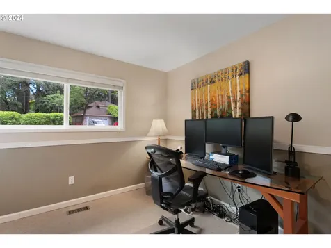7000 SW Tierra Del Mar Drive Beaverton OR 97007