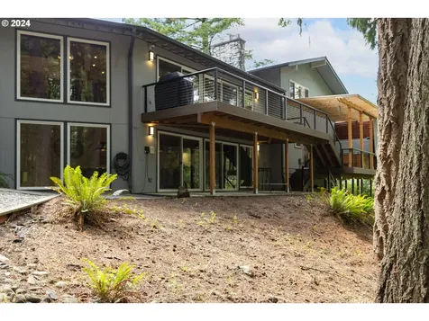 7000 SW Tierra Del Mar Drive Beaverton OR 97007