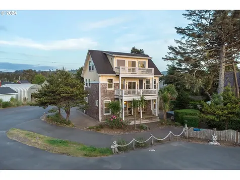 6425 Sw Ebb Avenue Lincoln City OR 97367