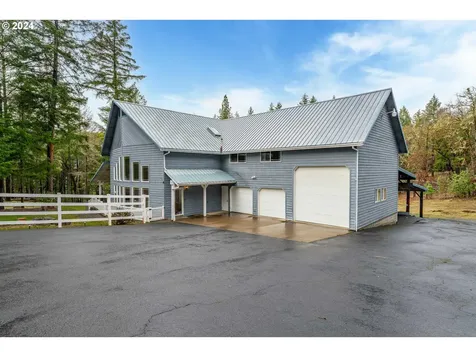 940 Shadow Hills Drive Grants Pass OR 97526
