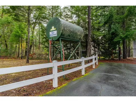 940 Shadow Hills Drive Grants Pass OR 97526