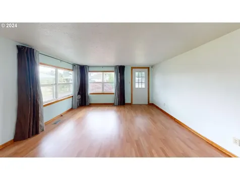 4603 Long Street Sweet Home OR 97386