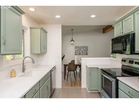 1755 Nw 131st Avenue Portland OR 97229