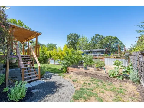 1755 Nw 131st Avenue Portland OR 97229