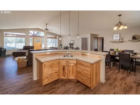 9891 Sw Geneva View Road Terrebonne OR 97760