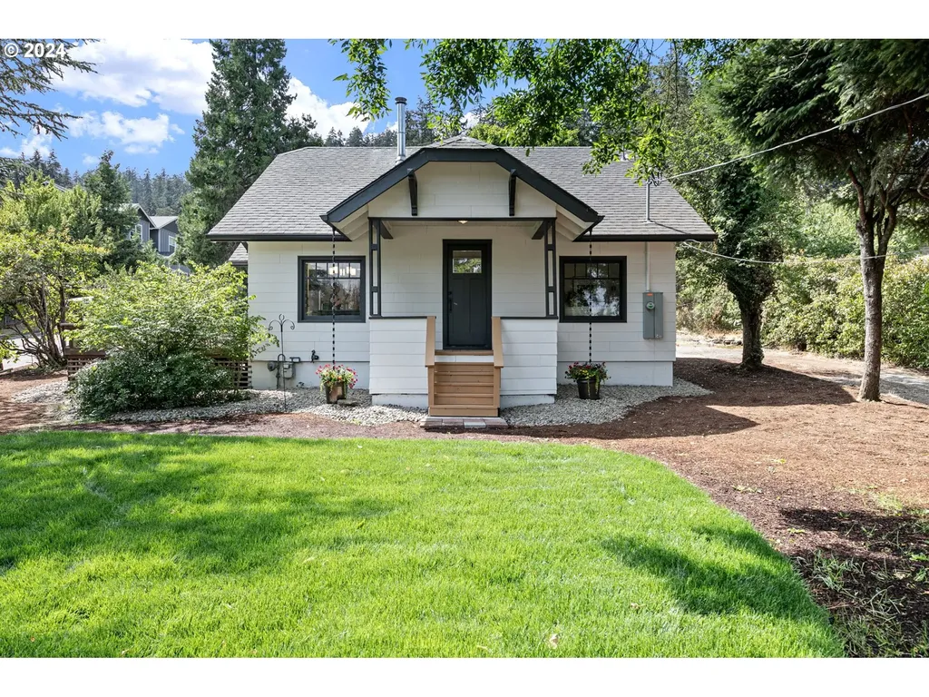 2218 Riverview Street Eugene OR 97403