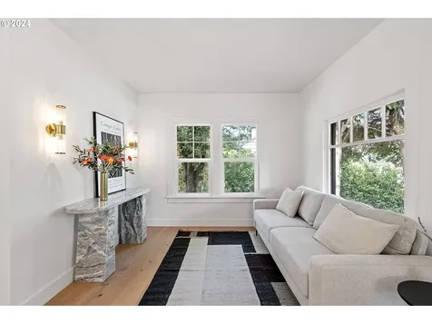 2218 Riverview Street Eugene OR 97403