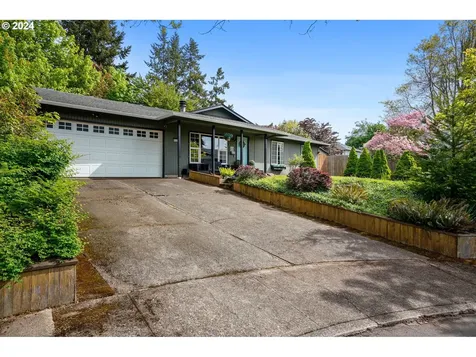 5322 Fox Court S Salem OR 97306
