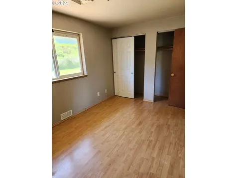 224 Lancaster Avenue Roseburg OR 97471