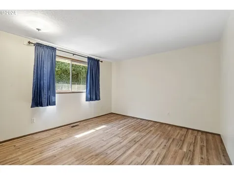 11014 NE Prescott Street Portland OR 97220