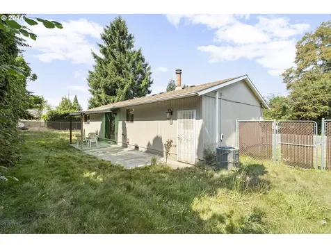 11014 NE Prescott Street Portland OR 97220
