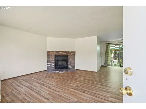 11014 NE Prescott Street Portland OR 97220