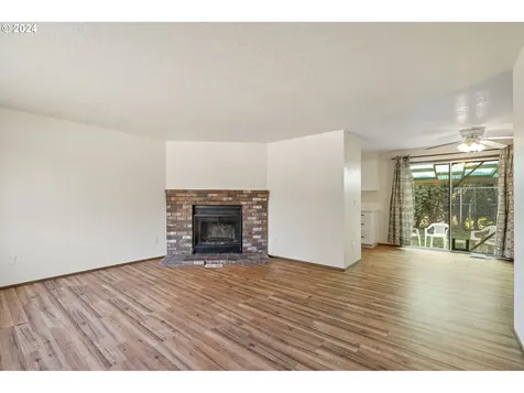 11014 NE Prescott Street Portland OR 97220