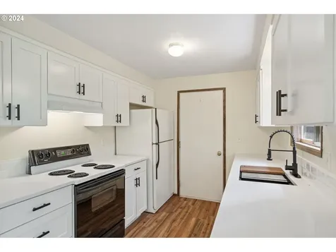 11014 NE Prescott Street Portland OR 97220