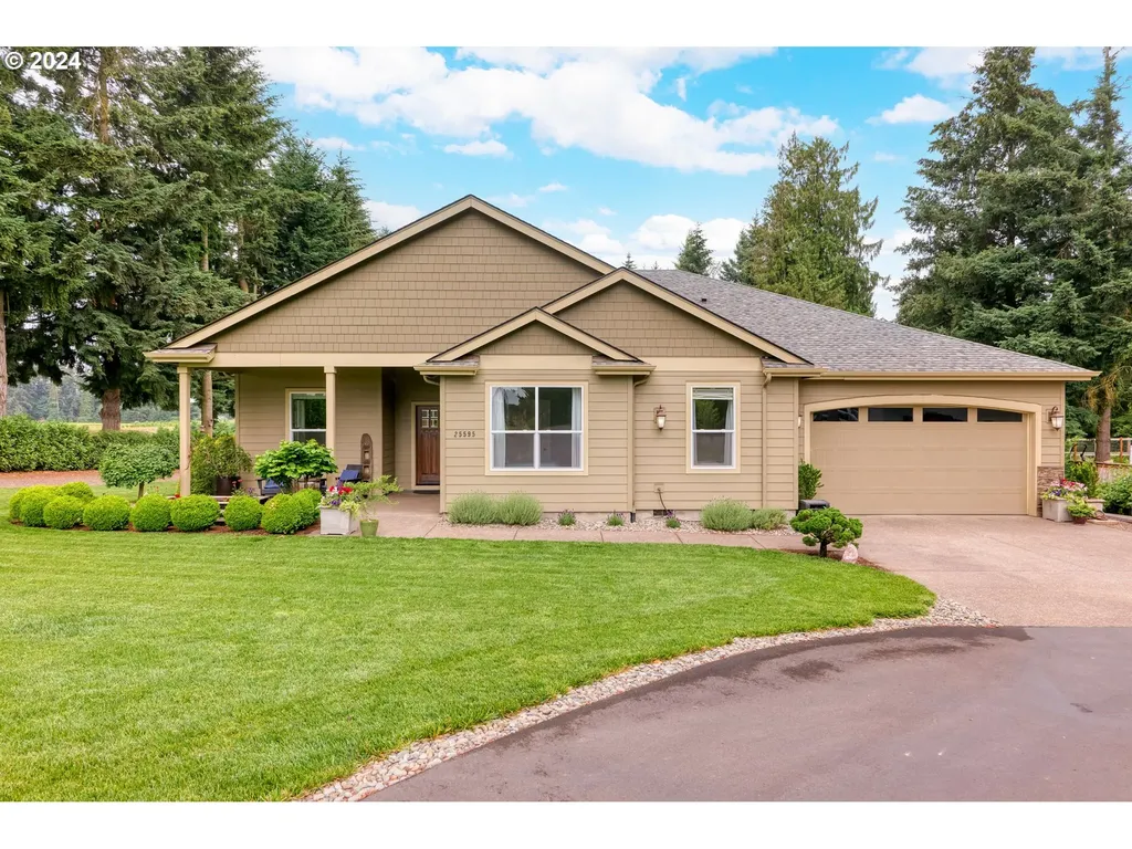 25595 S Rhoten Road Aurora OR 97002