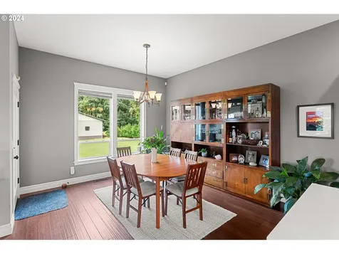 25595 S Rhoten Road Aurora OR 97002
