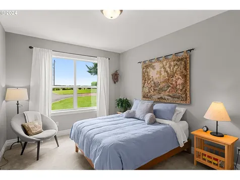 25595 S Rhoten Road Aurora OR 97002