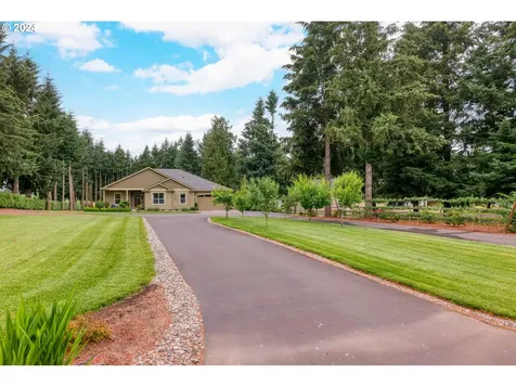 25595 S Rhoten Road Aurora OR 97002