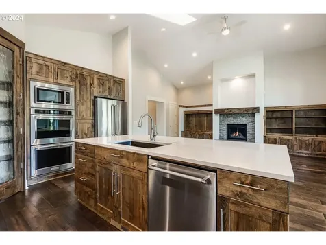 2604 Nw Pine Terrace Drive Bend OR 97703