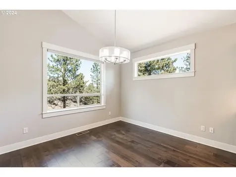 2604 Nw Pine Terrace Drive Bend OR 97703