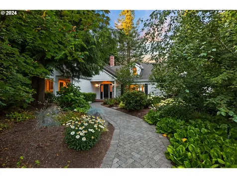 7341 Nw Summitview Drive Portland OR 97229