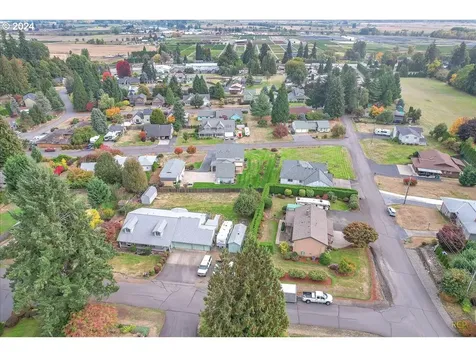 33313 Hillcrest Drive Scappoose OR 97056