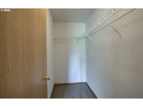 219 Nw 146th Street Vancouver WA 98685