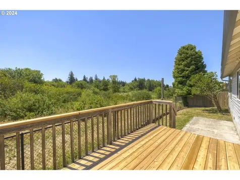 219 Nw 146th Street Vancouver WA 98685