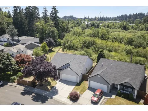 219 Nw 146th Street Vancouver WA 98685