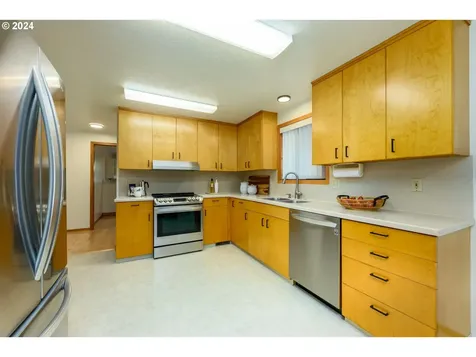 19909 Sw Meadow View Drive Mcminnville OR 97128