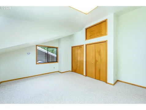 19909 Sw Meadow View Drive Mcminnville OR 97128