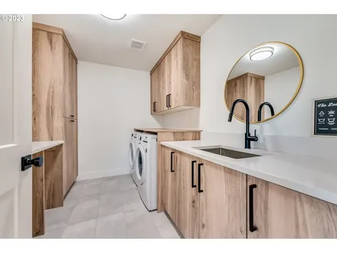 907 Ne 146th Street Vancouver WA 98685