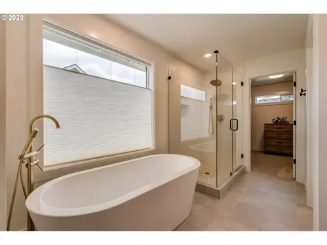 907 Ne 146th Street Vancouver WA 98685