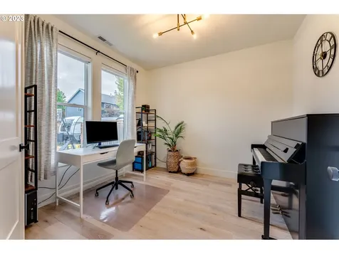 907 Ne 146th Street Vancouver WA 98685