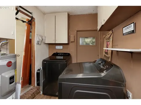 3720 W 7th Street The Dalles OR 97058