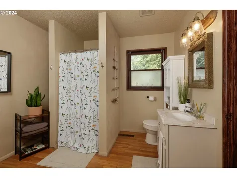 3720 W 7th Street The Dalles OR 97058