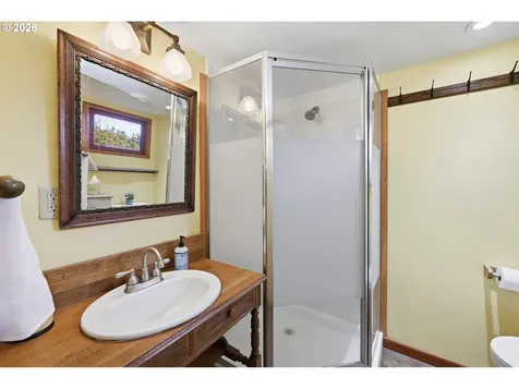 835 Ash Avenue Cottage Grove OR 97424