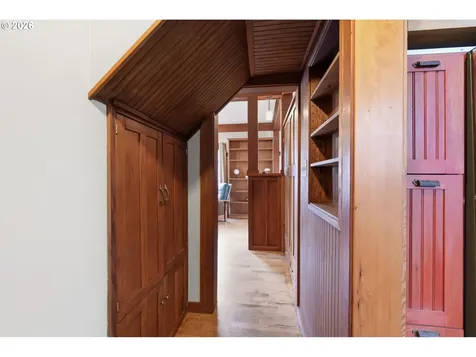 835 Ash Avenue Cottage Grove OR 97424