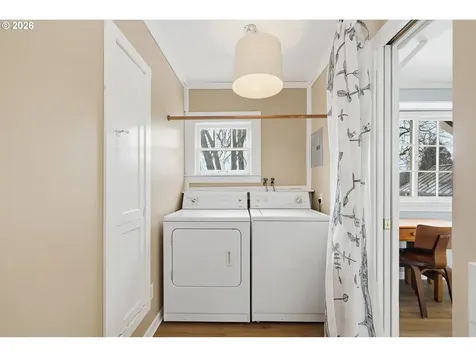 835 Ash Avenue Cottage Grove OR 97424