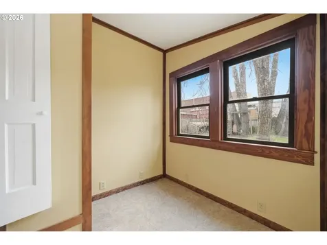 835 Ash Avenue Cottage Grove OR 97424