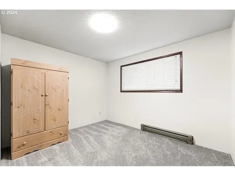 6568 Se 96th Avenue Portland OR 97266