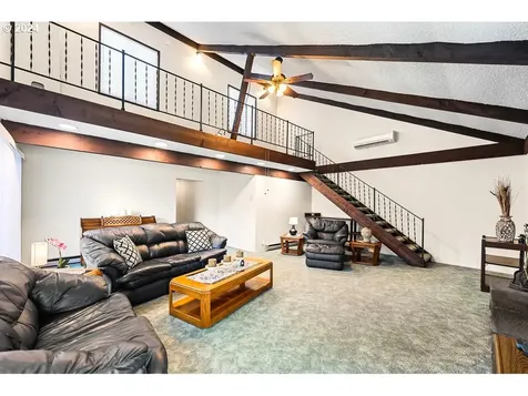 6568 Se 96th Avenue Portland OR 97266