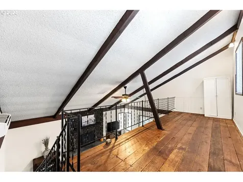 6568 Se 96th Avenue Portland OR 97266