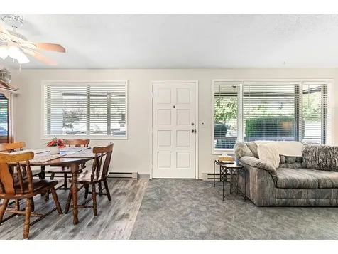 6568 Se 96th Avenue Portland OR 97266
