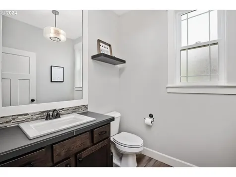 19711 Leland Road Oregon City OR 97045
