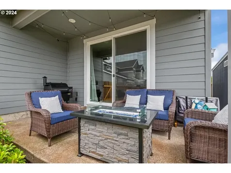 19711 Leland Road Oregon City OR 97045