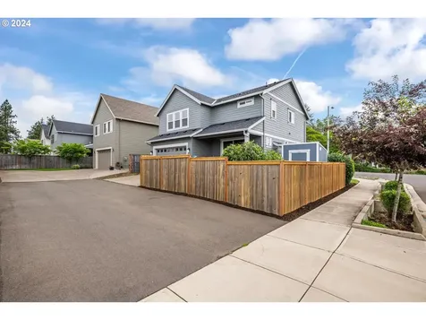 19711 Leland Road Oregon City OR 97045