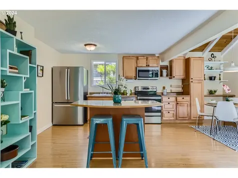 5461 Nw Burning Tree Court Portland OR 97229