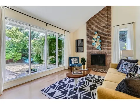 5461 Nw Burning Tree Court Portland OR 97229